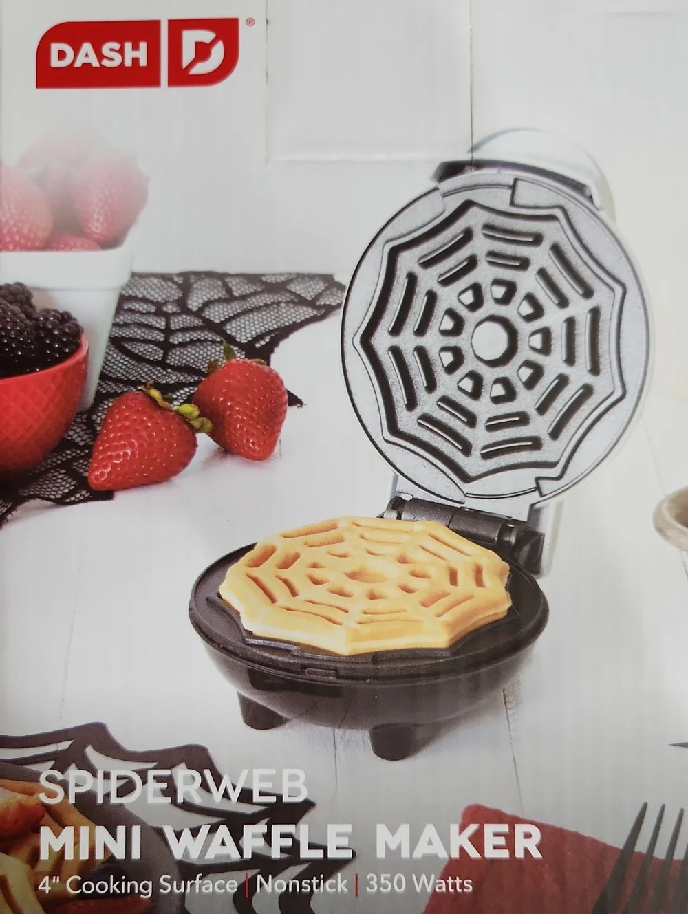 Ash Spiderweb Mini Waffle Maker in White